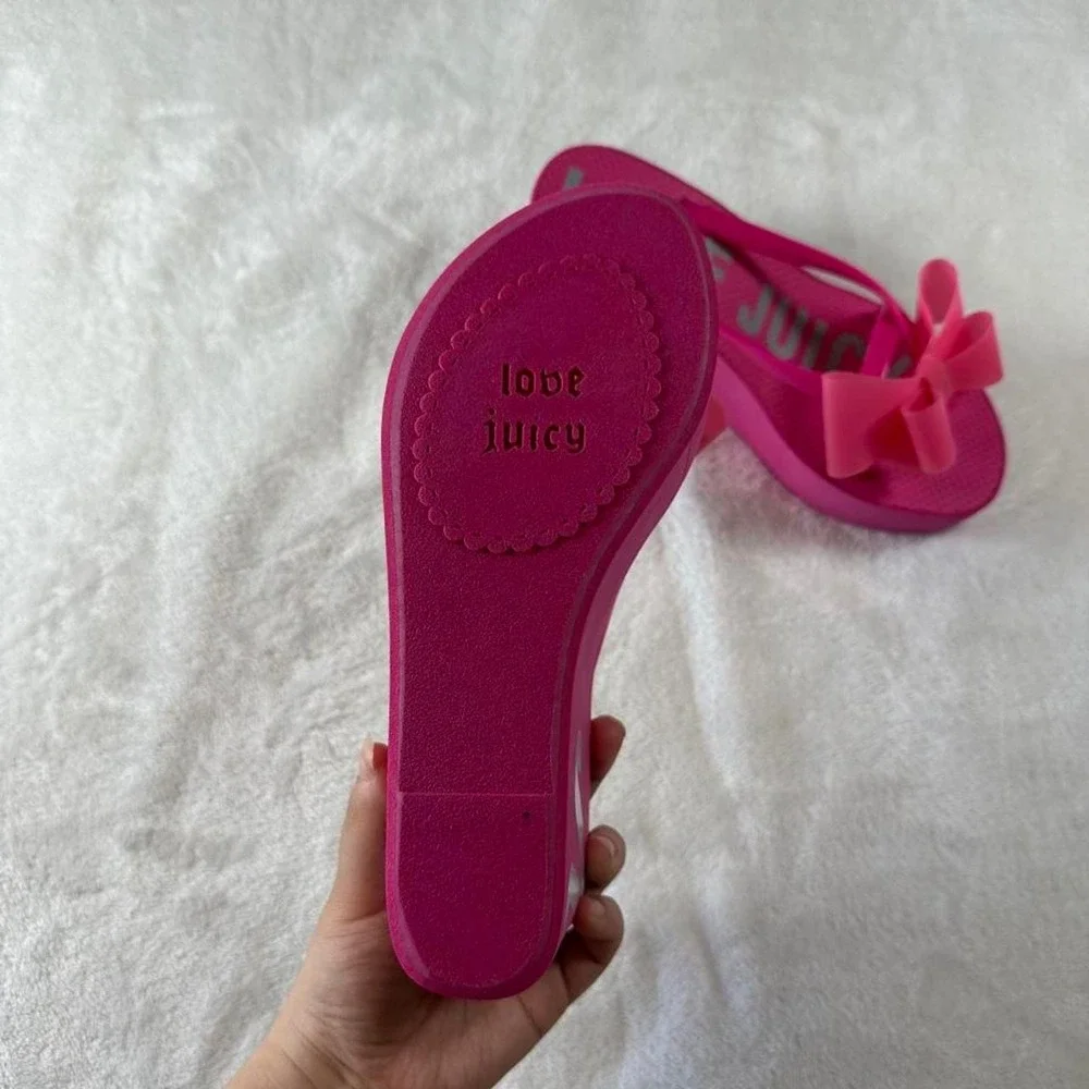 Juicy Couture hot pink platform wedge flip flops bow detail y2k mcbling fairy